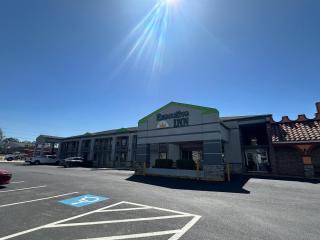 Executive Inn Locust Grove by Capital O - Locust Grove - 8