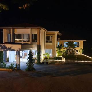 Companero Resort - Bure Town - 0