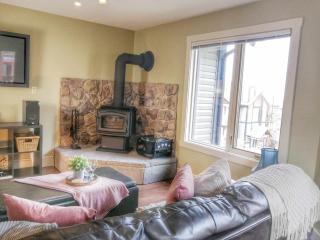 Relaxing Mountain View Condo in Beautiful Radium - 5