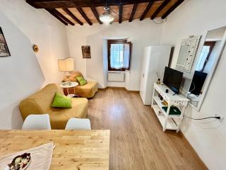 Red House - Gubbio - 4