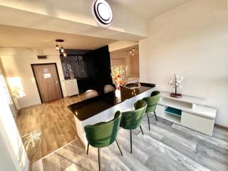 SUMMERLAND Sea View Penthouse & Jacuzzi - Mamaia - 3