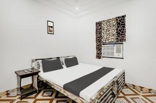 Hotel O Relax Inn - 9