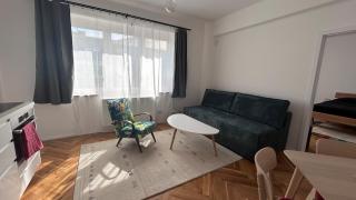 Modern and new apartment close to downtown - Praga - 0