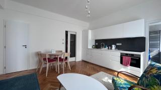 Modern and new apartment close to downtown - Praga - 6