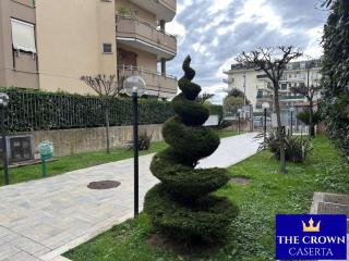 The Crown Caserta - 8