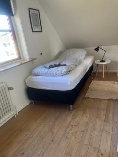 Charming house in city centre with ocean view - Klaksvík - 6