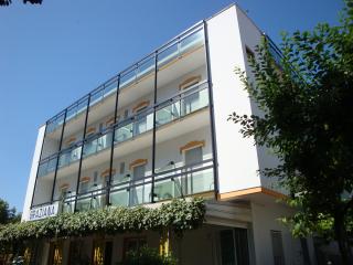 Hotel Graziana - 0