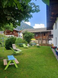 Blusnerhof - Virgen - 5