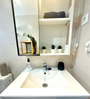 Casita Feliz Ftv Luxury Apartment - Costa de Antigua - 4