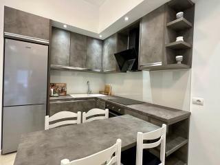 Sun Beachfront Apartments - Sarandë - 5