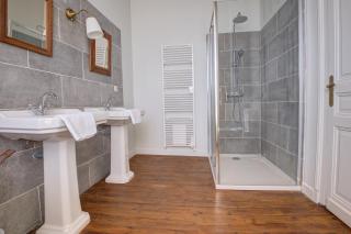 Le Prieuré "Péridoors" - Élégance, Histoire & Jacuzzi - Saint-Cyprien - 3