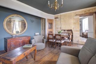 Le Prieuré "Péridoors" - Élégance, Histoire & Jacuzzi - Saint-Cyprien - 9