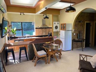 Greenwood Bungalow - Stylish Retreat with Spa Pool - Otaki - 6