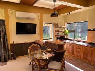 Greenwood Bungalow - Stylish Retreat with Spa Pool - Otaki - 7