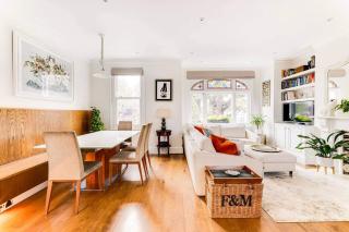 Luxury 3-Bed Apartment in Central London - London - 1
