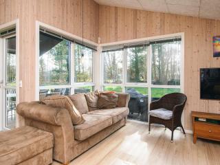 8 person holiday home in Oksbøl-By Traum - 2