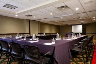 Crowne Plaza Indianapolis-Airport by IHG - Indianápolis - 6