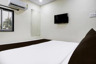 Hotel O Big Rahat Palace - Mumbai - 2