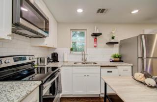 Houston Townhouse-two bedroom - Houston - 2