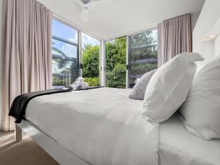 Westmere Wonder l Gorgeous 3 Bed Home inc View - Auckland - 0