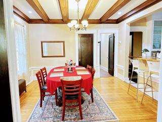 Linwood Paradise Home - Buffalo - 1
