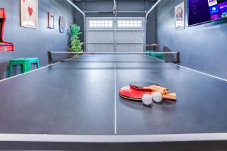 3 Lux King Beds o Game Rm o Fenced Backyard Escape - Charlotte - 3