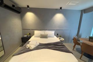 Studio Moderno em Salvador c/ Rooftop Sensacional - 8