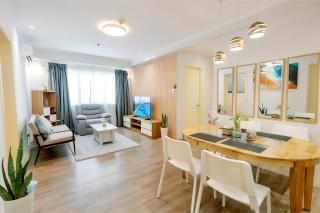 Cozy 2-Bedroom at South of Market SOMA BGC near SM Aura, Market! Market! & Bonifacio High Street - Manila - 0