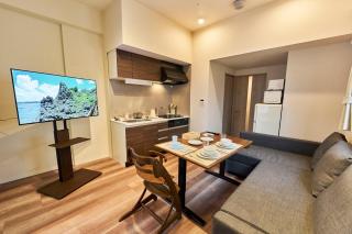 Nomadland Shinagawa Omori 1104 - 5