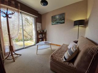 Grande maison calme avec jardin et rivière - FR-1-590-263 - 2