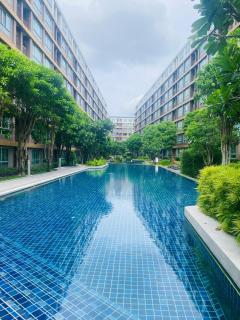 Pool view at Patong - Phuket - 8