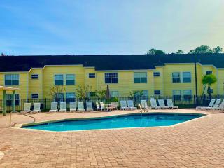 Disney Superior 3BR Condo Near Theme Parks - 4