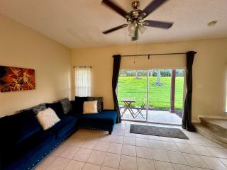 Grand Emerald 3BR Townhouse Near Disney Parks - Kissimmee - 3