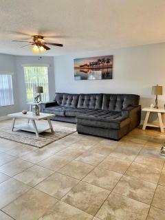 Dream Superior 3BR Condo Near Disney Parks - Kissimmee - 3