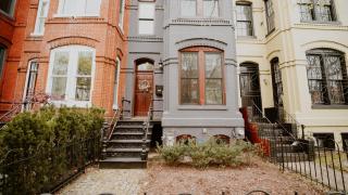 Cozy Vintage Escape 4BR 4BA Near DC Attractions! - Washington - 6