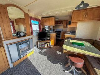 8 Berth Caravan With Free Wifi At Heacham Holiday Park In Norfolk Ref 21008E - Heacham - 1
