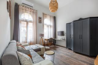 Designer studio apt 2 - Budapest - 9