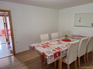 Šipk -FREE-PARKING-BREAKFAST-TERRACE - 5