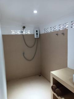 Sarana Bungalows - Baan Tai - 8