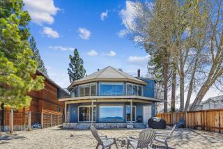 Private Beach, Close To Everything - South Lake Tahoe - 0