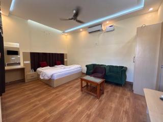Hotel Kanak - Jāmb - 2