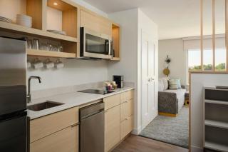 TownePlace Suites by Marriott Fort Myers Southeast - Fort Myers - 4