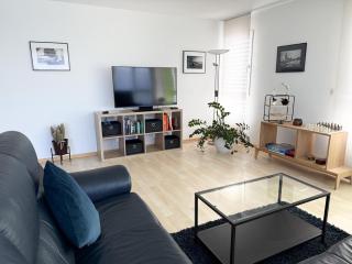 3,5 Zimmer Apartment klimatisiert an zentraler Lage - Glattbrugg - 2