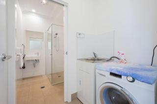 Warm 4br house,bathtub,parking&WIFI - Austral - 5