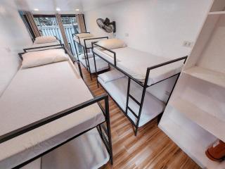 Kaliraya Surf Kamp by Eco Hotel Laguna - Cavinti - 4