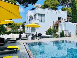 Beautiful 5 bedroom villa with direct sea view - Antibes - 0