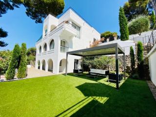 Beautiful 5 bedroom villa with direct sea view - Antibes - 1