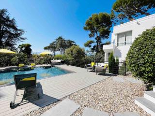 Beautiful 5 bedroom villa with direct sea view - Antibes - 3