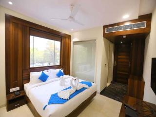 Hotel Sahibs City Star - Near Taj Mahal - 3