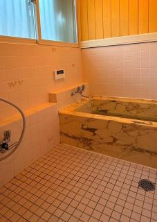 LAKE FOREST hug pug - 1